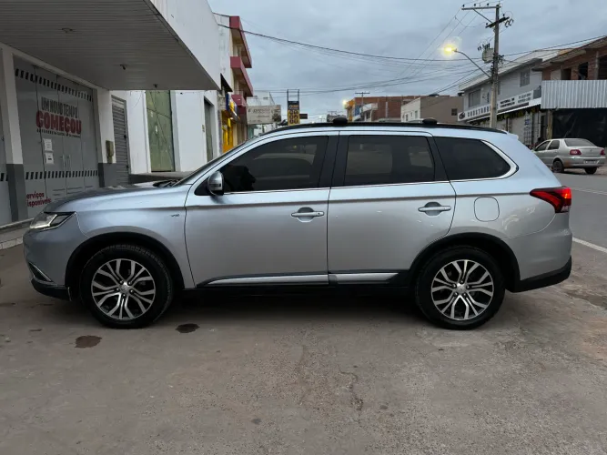 Mitsubishi Outlander 3.0/ GT 3.0 V6 Aut. 2016