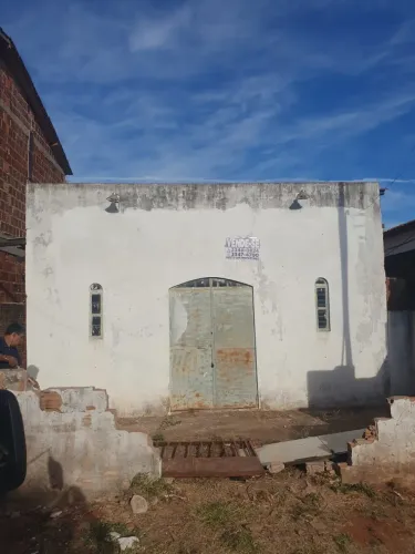 INVISTA NO SEU FUTURO: Terreno Perfeito para Seu Projeto dos Sonhos!