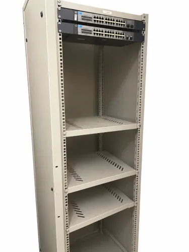Rack de Telecomunicações de Piso