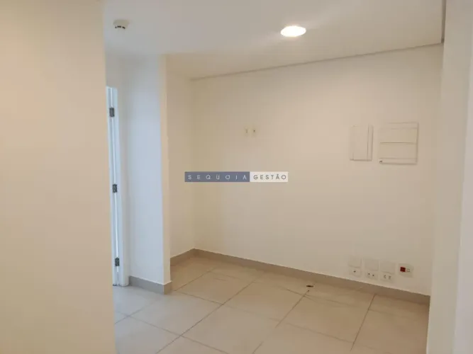 Conjunto Comercial em Bela Vista - São Paulo, SP