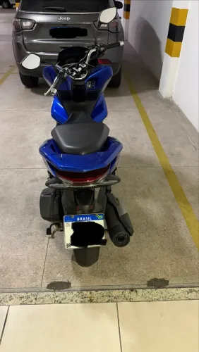 Vendo pcx 2022 com 8 mil km rodados
