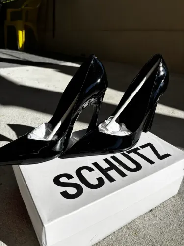 scarpin schutz novo 37