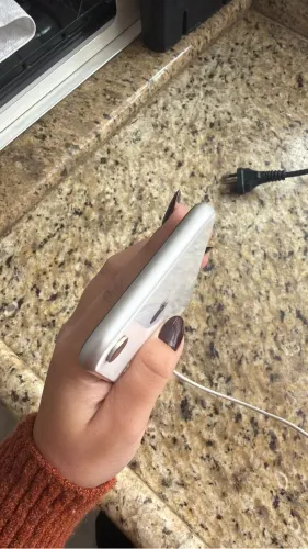 iPhone XR 64gb branco 