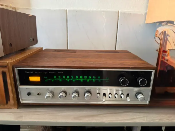 Receiver Sansui 1000x vintage , excelente qualidade