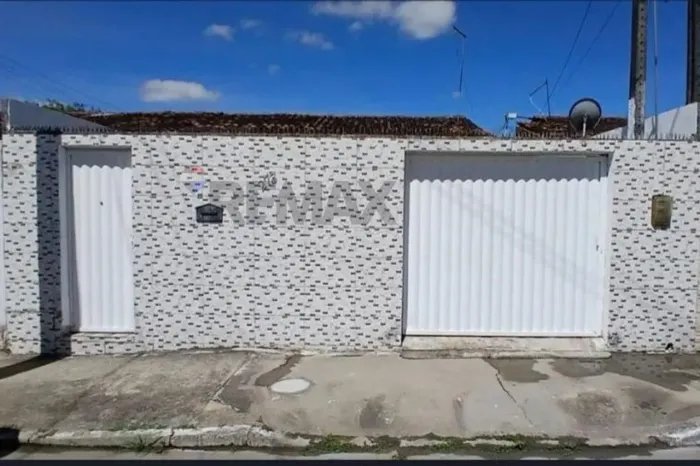 Casa dos Sonhos em Satuba: 3 Quartos e Piscina