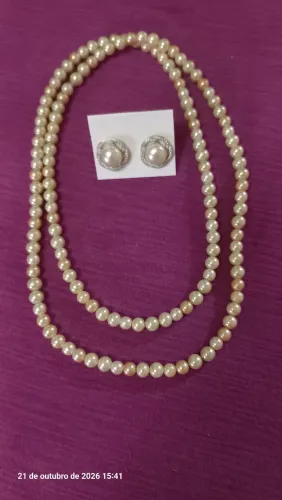VENDO CONJUNTO DE BIJUTERIAS USADAS