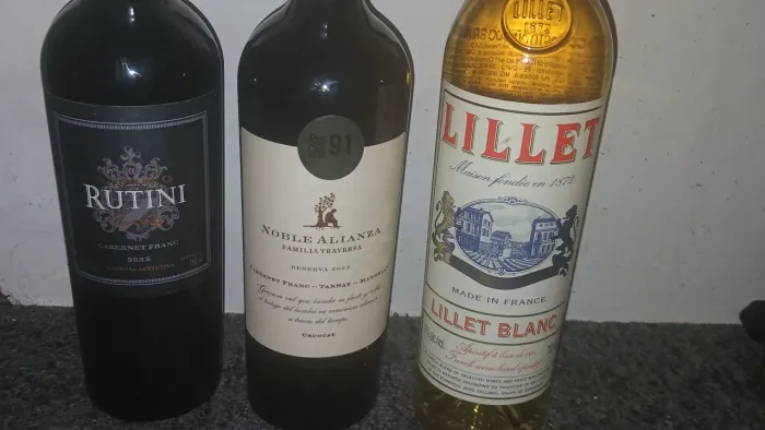 Vinhos secos + Aperitivo
