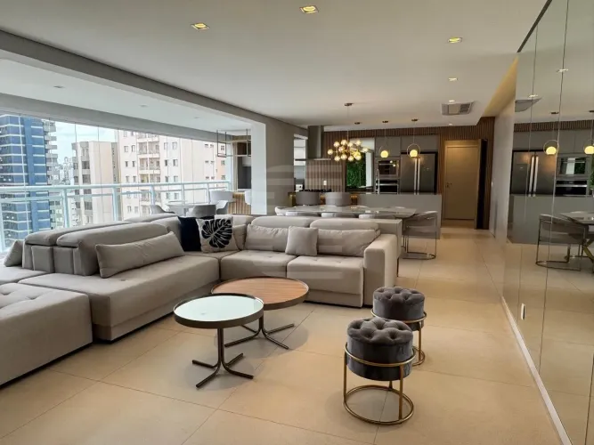 Apartamento mobiliado à venda no Cambuí | 3 suítes, lazer, 4 vagas