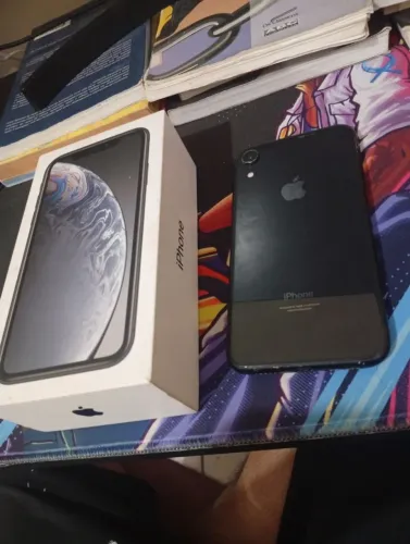 iPhone XR - 128GB - caixa e nota tudo perfeito