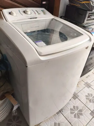 Máquina de lavar Eletrolux,,,13kilos