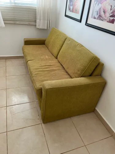 Sofá marca Trevisan