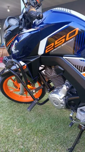 Honda CB 250F Twister Special Edition