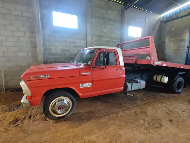 F4000 guincho 