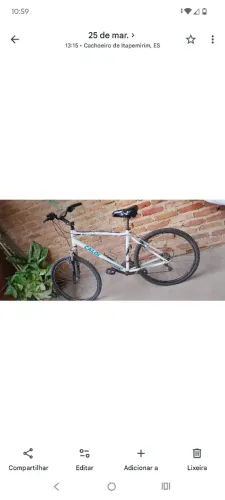 Vende-se bicicleta Caloi Aro 26 com amortecedor dianteiro e guidão ajustável