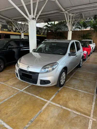 Renault Sandero Authentique Hi-flex 1.0 16V 5P 2014