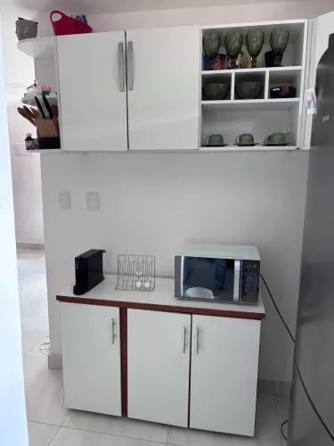 Cozinha Planejada Completa em MDF Branco - Excelente Estado