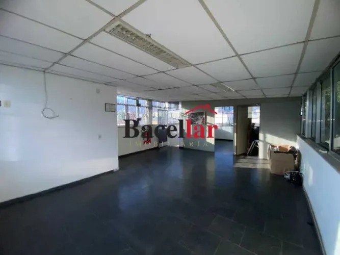 Galpão : / Comercial / Riachuelo