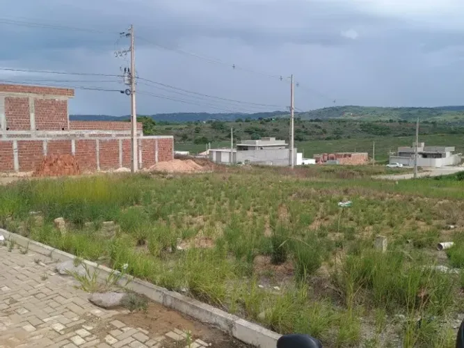Terreno 8x20m no Único Bairro Planejado de Vitória de Santo Antão - Ótima Localização!