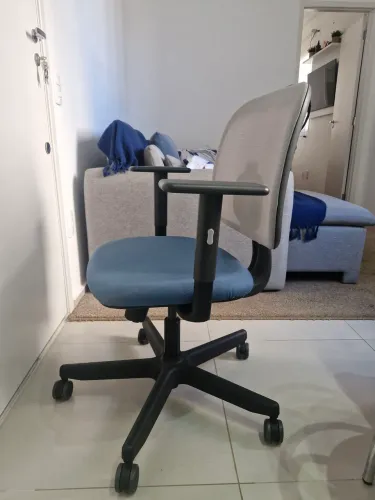 Cadeira de escritório com rodinhas Flexform
