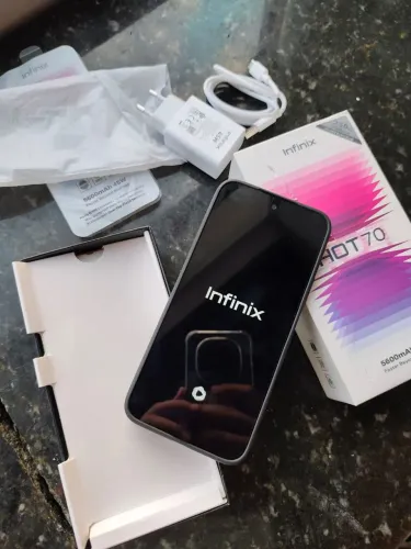 Infinix Hot 70 Roxo/Cinza 256/8 RAM NFC 