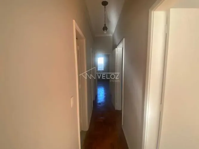 Apartamento : Padrão / Residencial / Catete