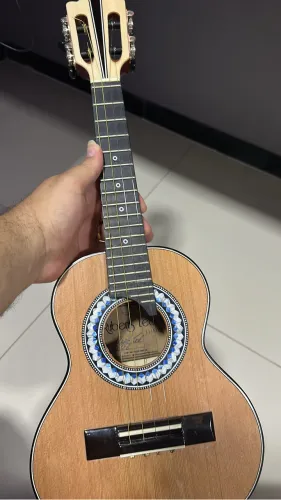 Cavaquinho Rubens Leão Faia - 2026