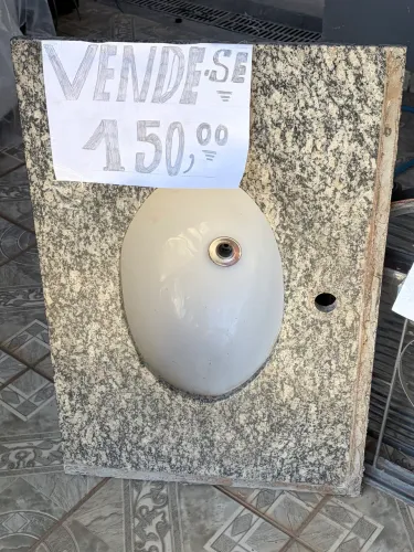 Pia / pedra de banheiro