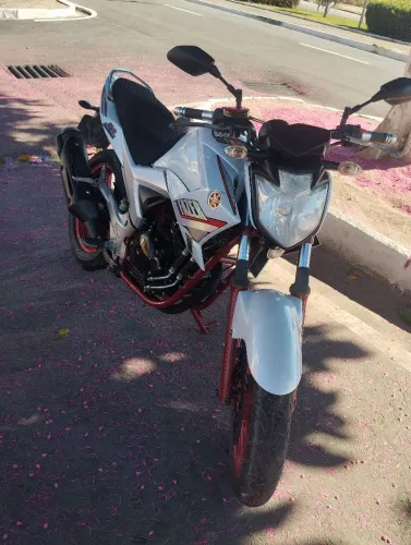 Yamaha fazer 250 2014 100% revisada só pegar e andar