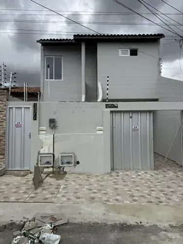 CASA com 32 m2 SENDO 1 quarto SUITE NA Cidade dos Funcionários - Fortaleza - CE