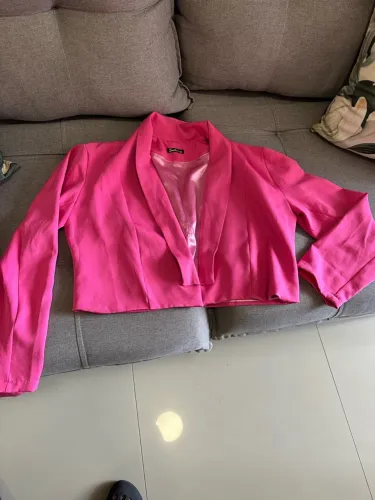 Conjunto alfaiataria Blazer curto e Calça modelo Zara com bolsos