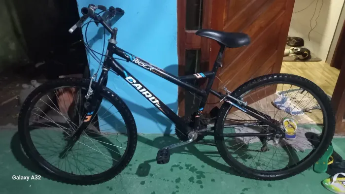 Bike cairu rock