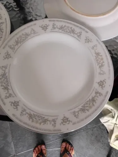 PRATOS PORCELANA