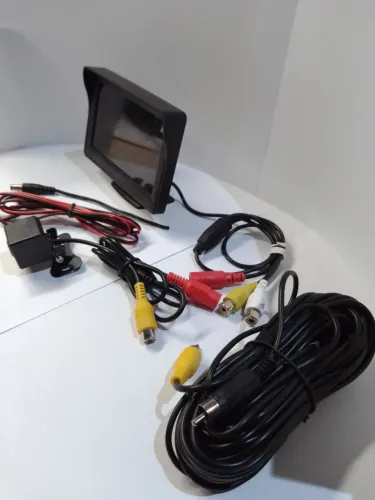 Mini monitor com câmera de ré