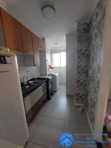Apartamento com 2 dormitórios, varanda Cond. Juquehy Carapicuíba