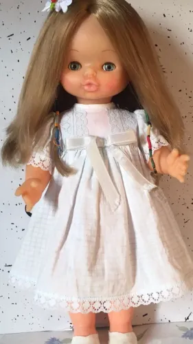 Boneca espanhola anos 70 da marca famosa