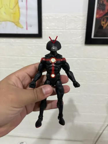 Future Ant-man Marvel Legends