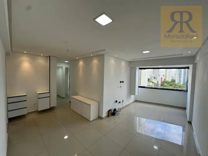 Apartamento com 3 quartos para alugar, 80 m² por R$ 4.300/mês - Espinheiro - Recife/PE