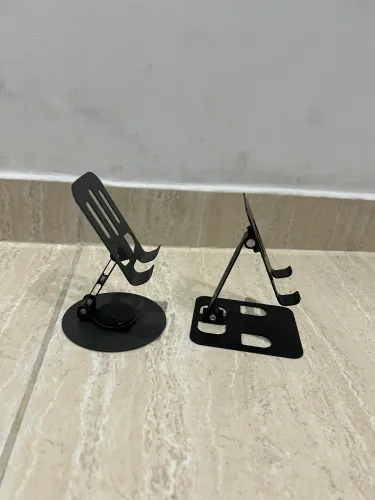 Suporte de Celular de Mesa em Metal