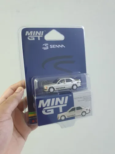 MINI GT - Mercedes-Benz 190E 2.3-16 #11<br>? Senna | 1984 Nürburgring Race of Champions