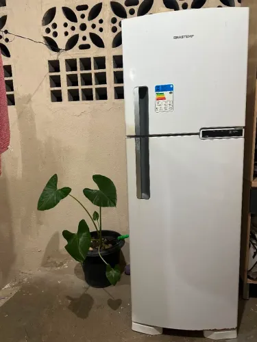 Geladeira Brastemp em boas condições 