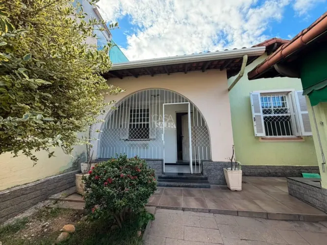 Charmosa Casa na Vila Santa Cecília