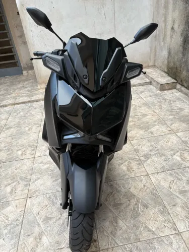 Yamaha XMax 250 Connected 2025