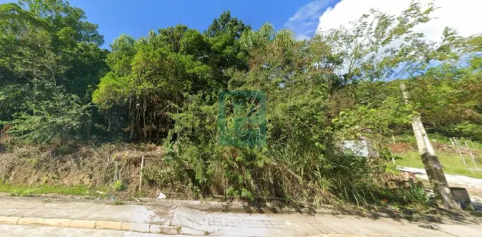 Terreno No Bairro em Bombas, Bombinhas-SC!!!