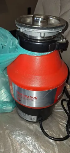 Triturador de Resíduos de Alimentos Franke 55 - 1/2 HP 127V (Excelente Estado)