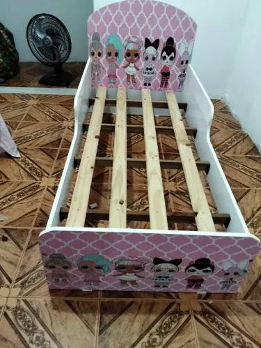 Cama Semi nova