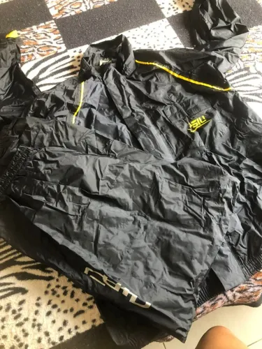 Kit roupa, luvas e balaclava