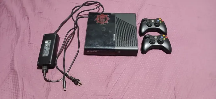 Vendo Xbox 360 