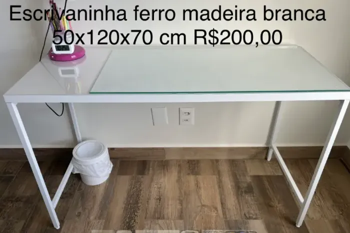 Escrivaninha branca ferro madeira 