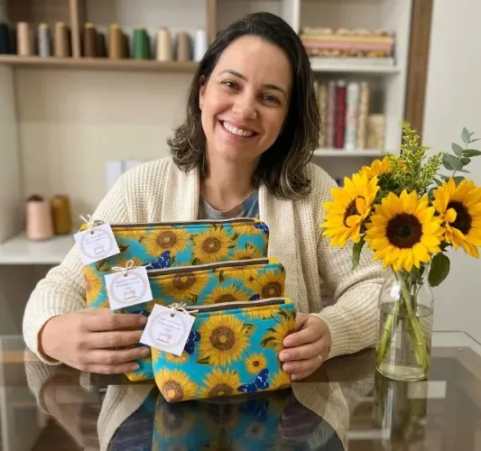 Bolsinha Namorado Necessaire Make Maquiagem Organizador Viagem Trabalho Academia Presente