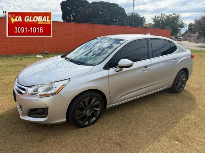 Citroen C4 Lounge Tendance 1.6 Turbo 4P AUT 2015